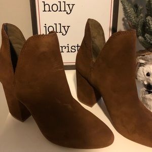 Steve Madden Rookie Suede Booties